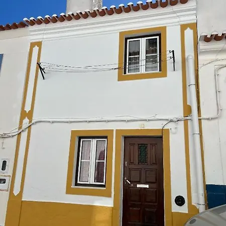 Casa Do Ti Santinhas Feriehus Veiros (Evora)